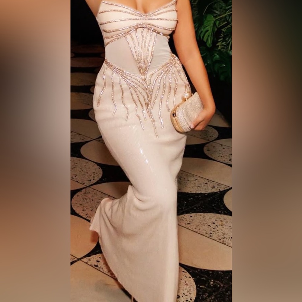 Elegant Strapless Rose gold Dress